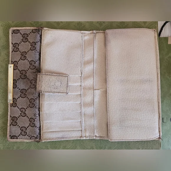 Gucci: Bundle of Project Items 💯 - Picture 9 of 16